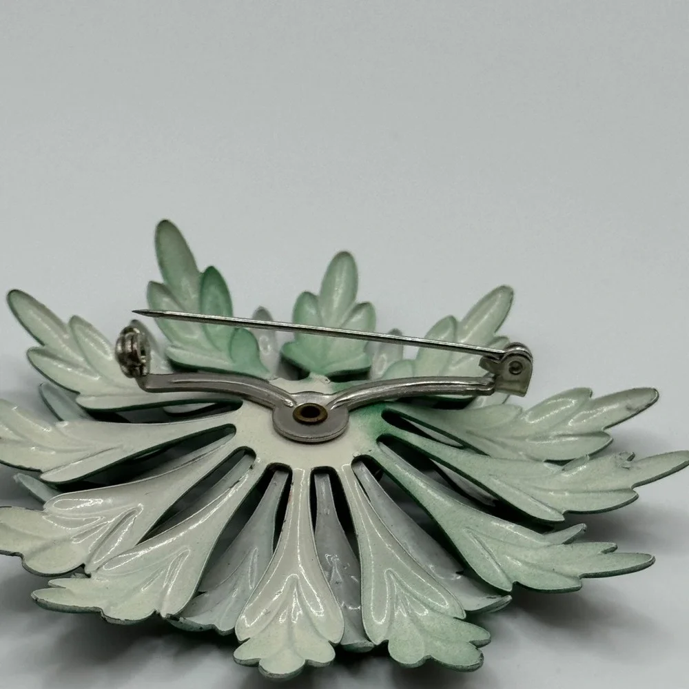 Vintage Enamel Flower Pin Green Retro Floral Brooch